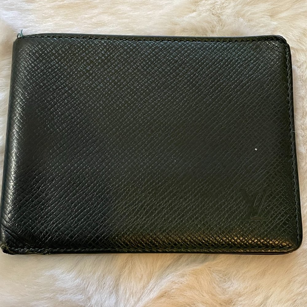 Louis Vuitton Wallet - Picture 2 of 15